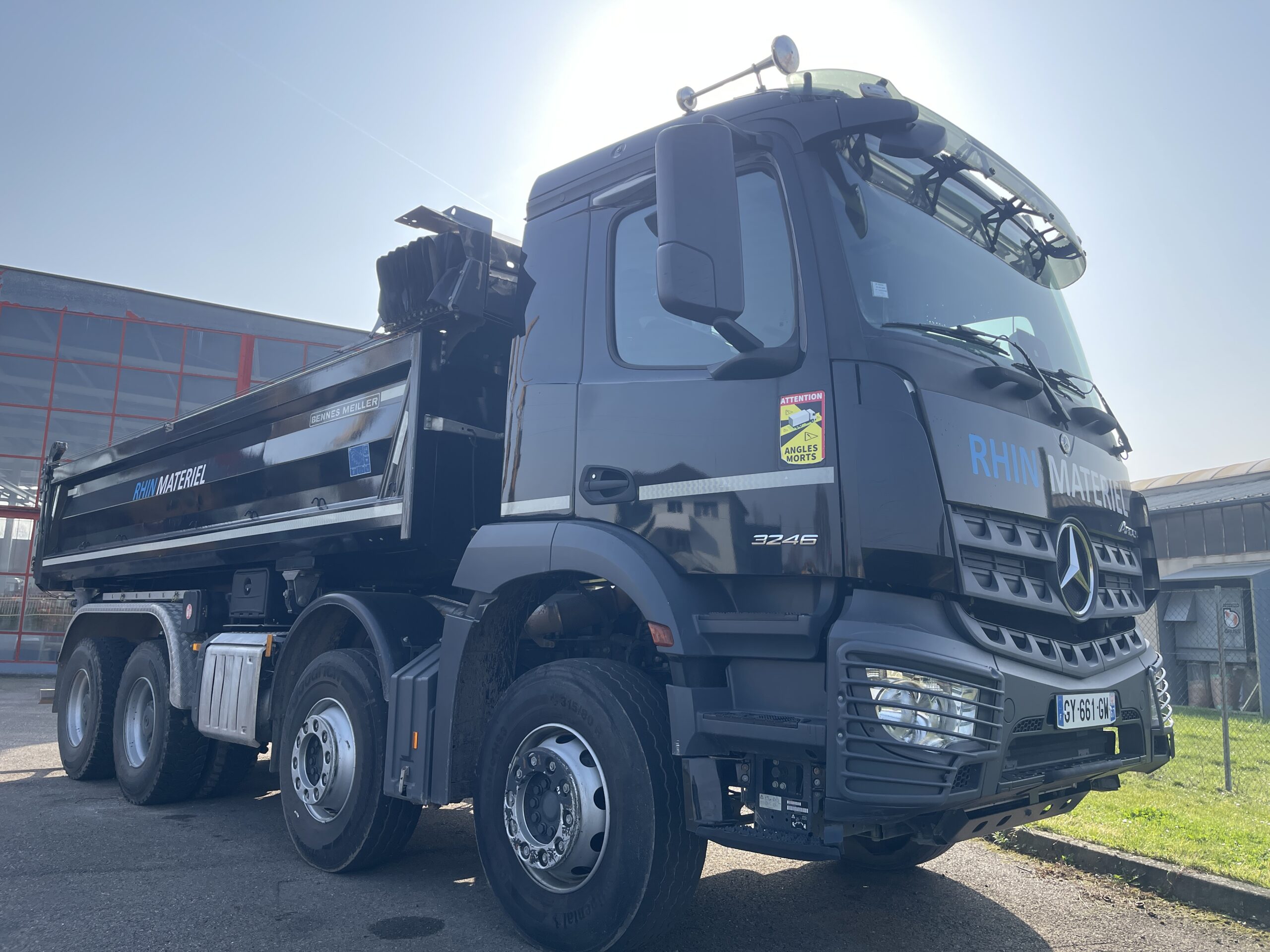 Porteur bibenne MERCEDES AROCS-5 3246KN PB011