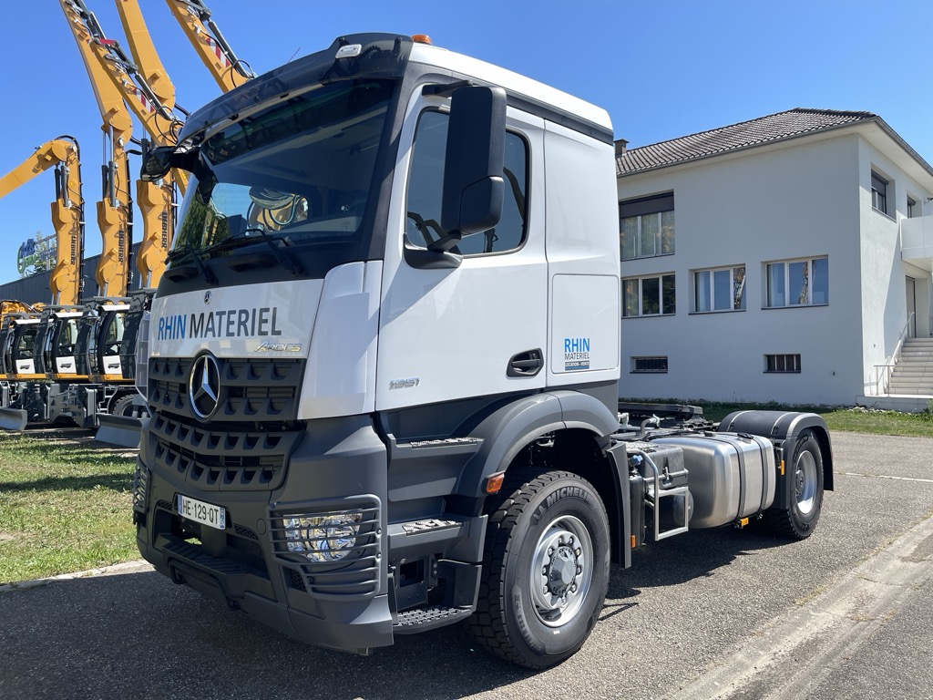 Tracteur routier MERCEDES AROCS 1851HAD  TRR014