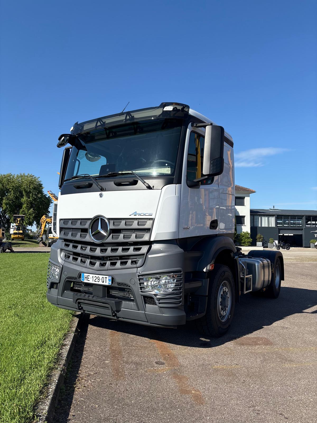 Tracteur routier MERCEDES AROCS 1851HAD  TRR014