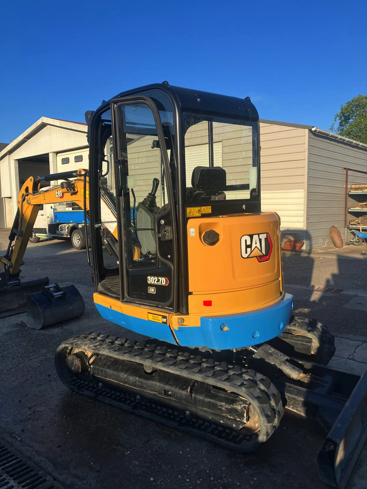 Mini-pelle CATERPILLAR 302.7DCR