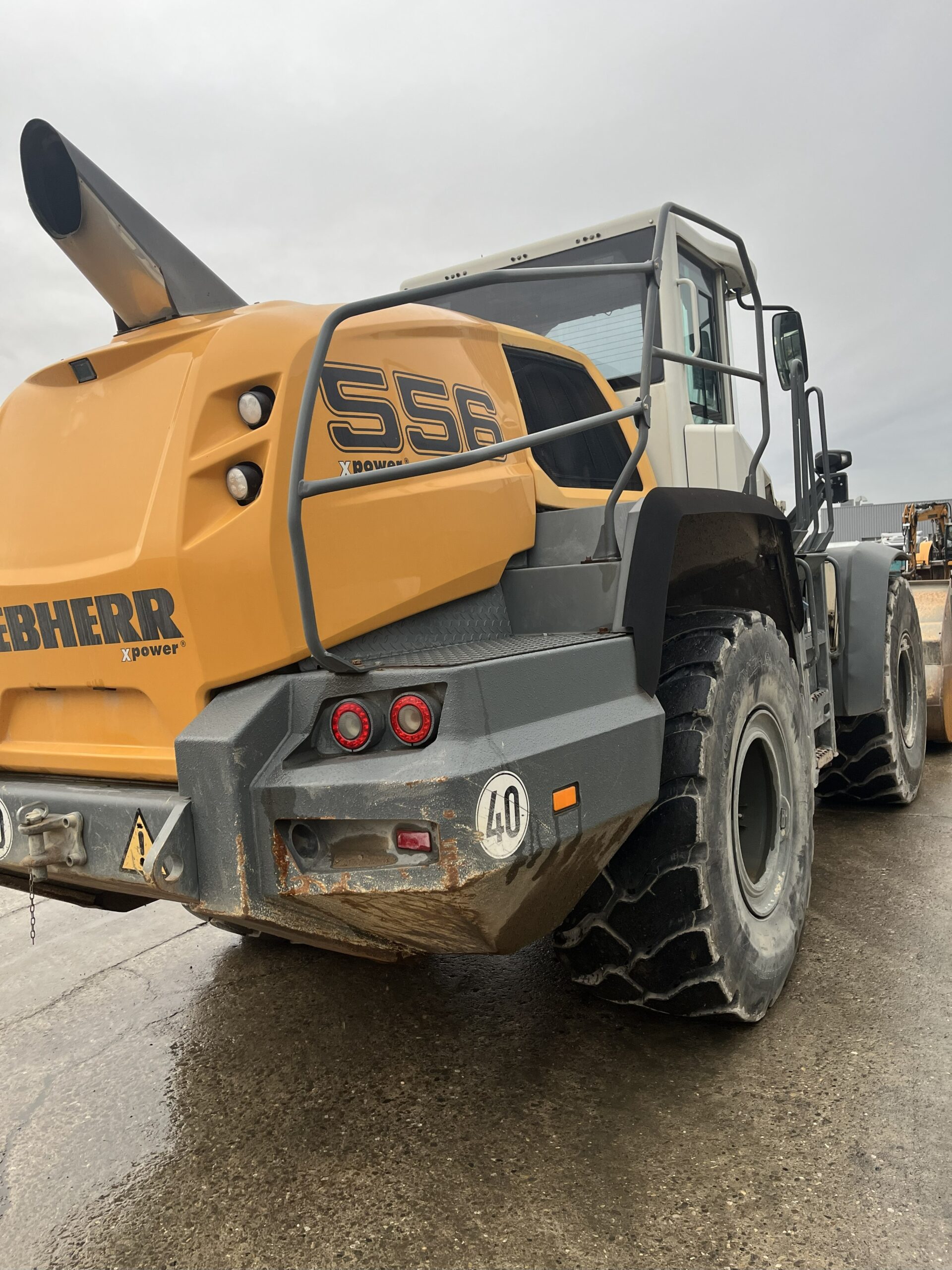 Chargeuse sur pneus LIEBHERR L556XPower CP041
