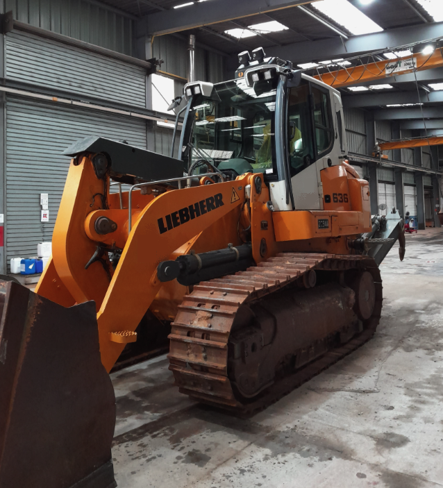 Chargeur sur chenilles LIEBHERR LR636 CC012