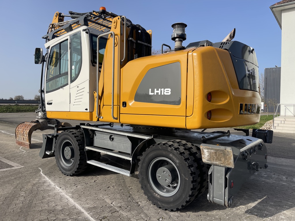 Pelle manutention LIEBHERR LH18M PM115